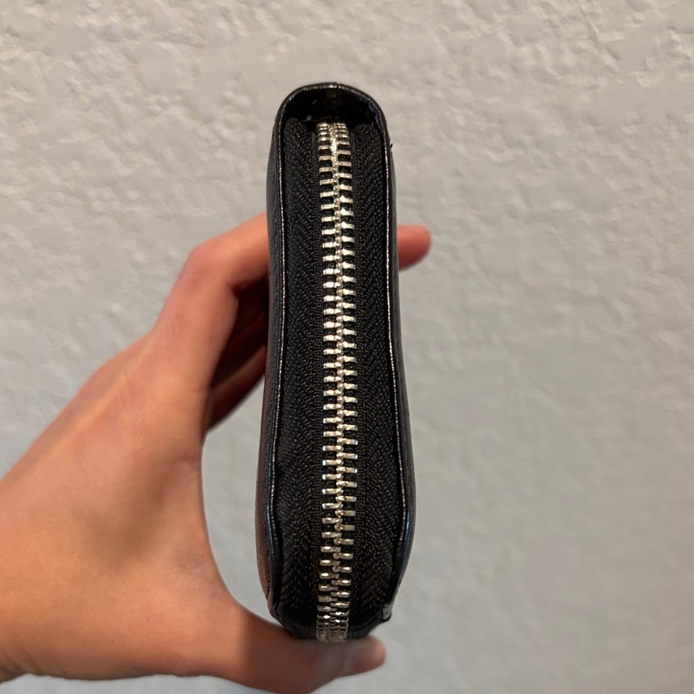 Coach Black Leather Zip Wallet - Picture 6 of 13